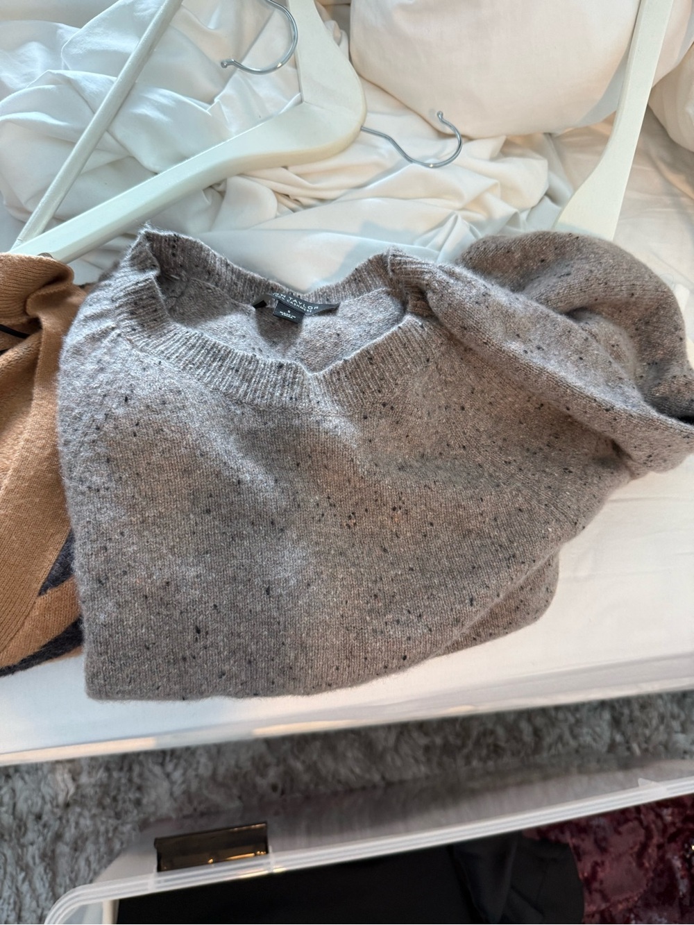 Ann Taylor 100% Cashmere Speckled Taupe Crewneck Sweater